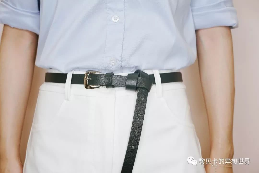 跆拳道白腰带的正确系法简单视频,带金属扣的腰带系法蝴蝶结慢动作