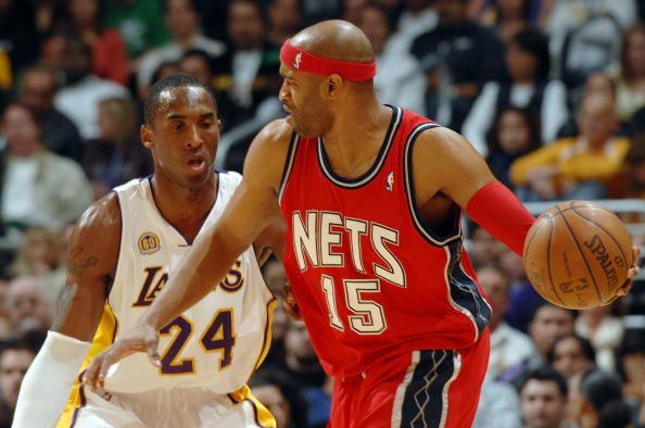 风雨飘摇捉不定，抬头望天何时晴：简评篮网队的艰难历程