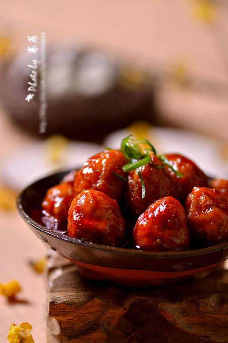 鹌鹑蛋烧红烧肉怎么做,鹌鹑蛋和藕一起怎么烧