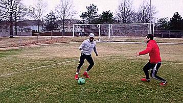 防守要点及技巧揭秘五种必备动作,正确的防守基本姿势