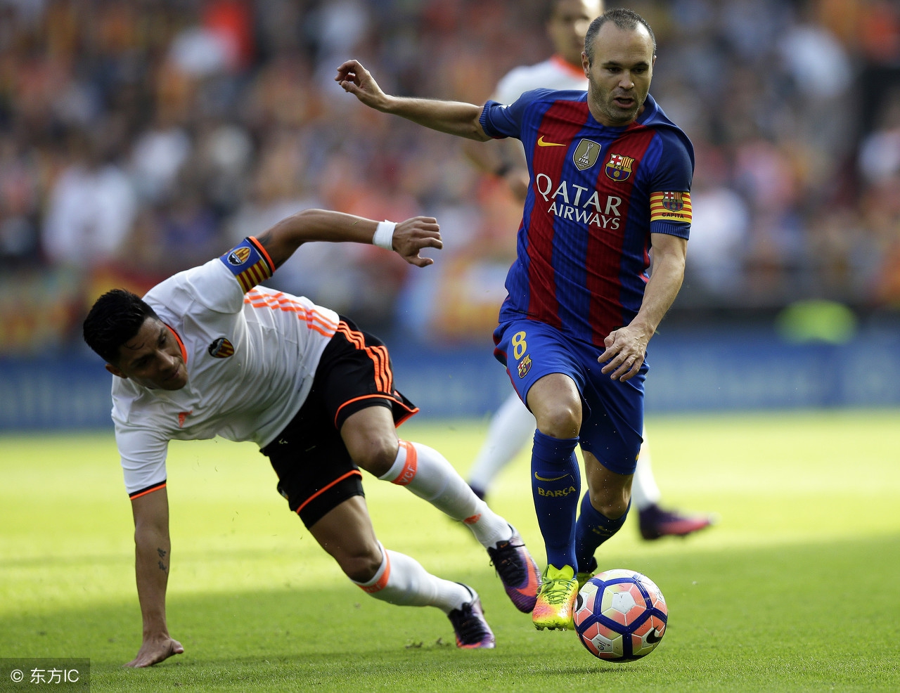 亚洲最大牌外援伊涅斯塔,足球中场大师伊涅斯塔集锦