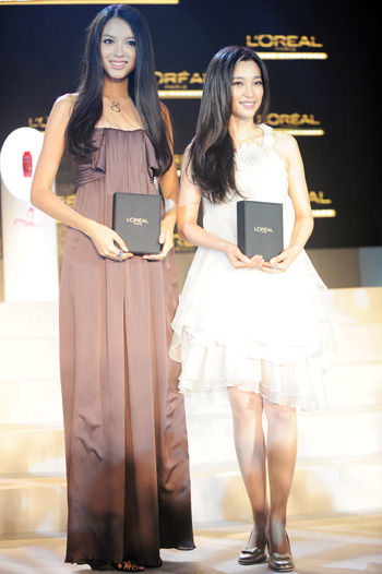 张梓琳长得很美,是典型的东方美女类型