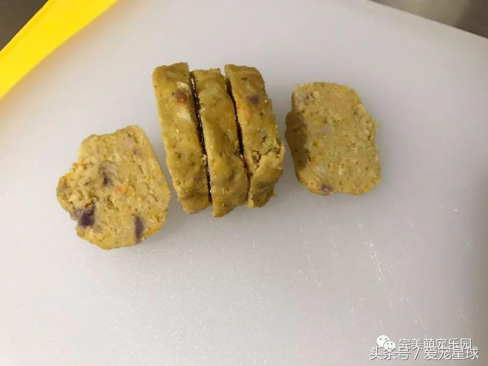 如何自制幼犬去泪痕狗粮视频教程,怎么给狗自制狗粮器