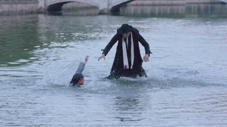 开眼界了，还有这种类型的抗日雷剧