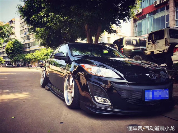 马自达3星驰改装方向盘,马自达3星驰改装件