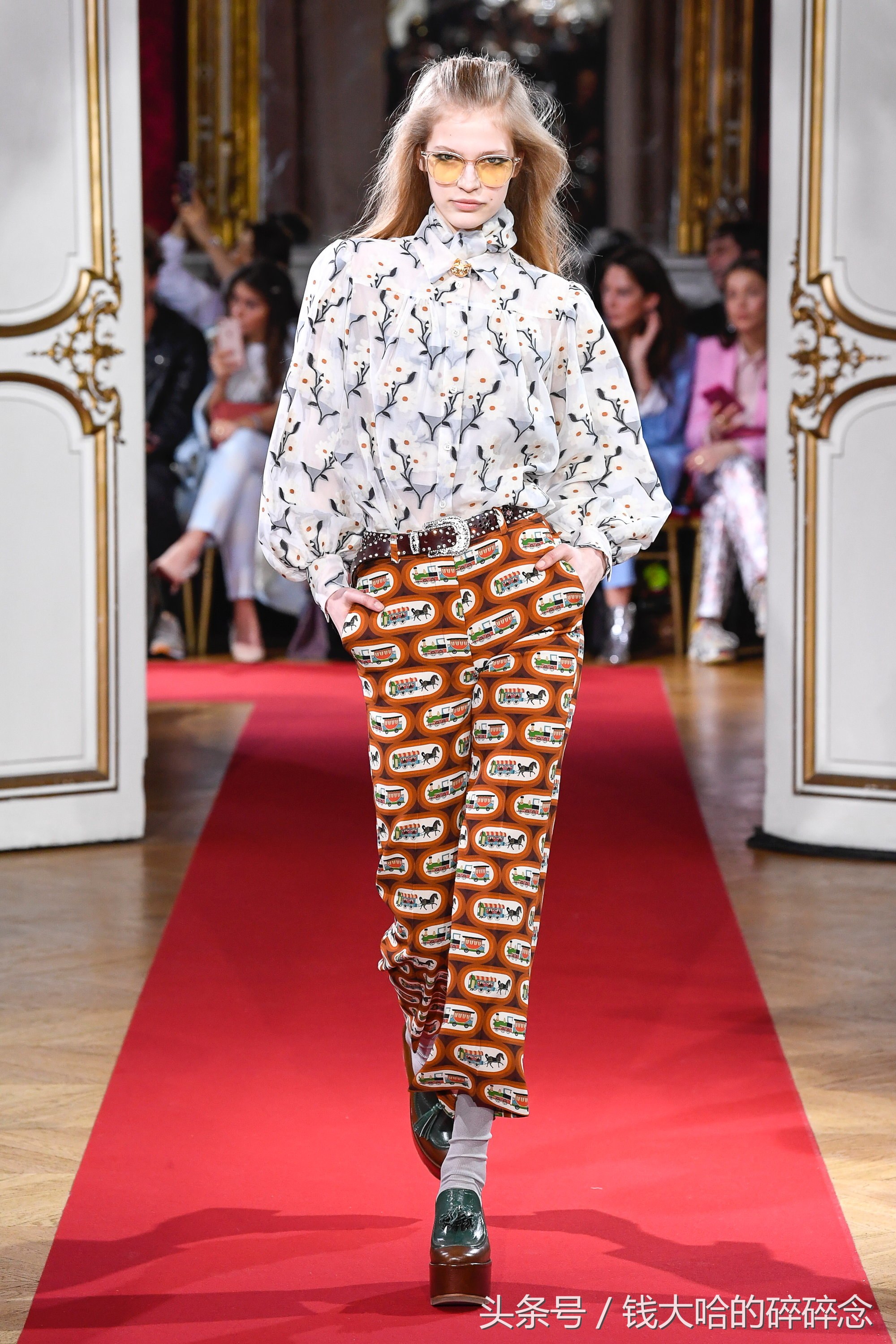 18岁的雨天你站在屋檐下等一个人：PaulJoe2018秋冬女装合辑