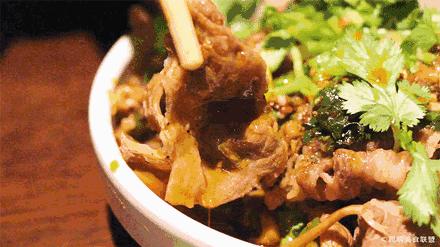 昆明姑娘最喜欢的日式小屋,一次性撸200串、喝10公斤都不嫌多