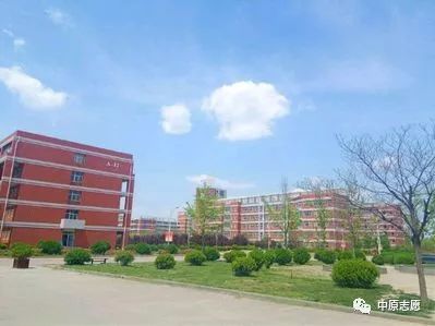 新乡学院学费价格,新乡学院专科院校怎么样