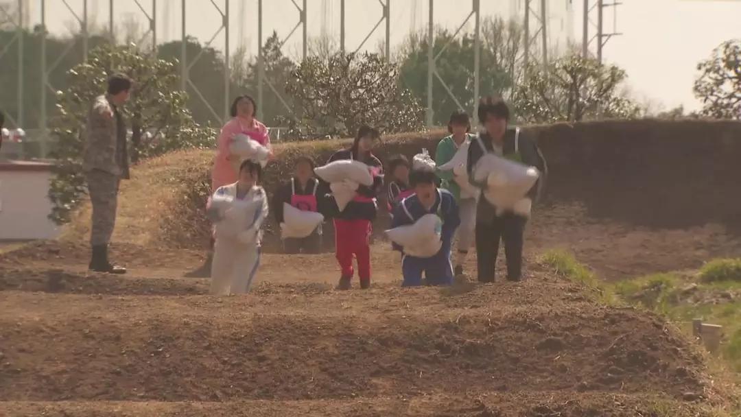 这双大长腿我要承包了！这一次菜菜绪比恶女更可怕