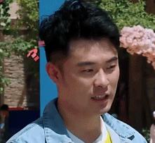 鹿晗加入职业足球队,鹿晗为中国足球增添一份力量