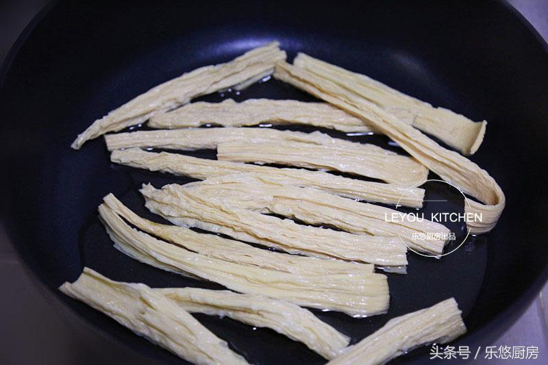 买来的辣条怎么做不会太辣,买回来的辣条怎么做才好吃