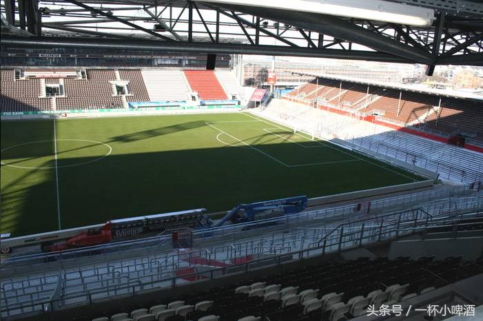 德乙足球联赛特点,德乙主场