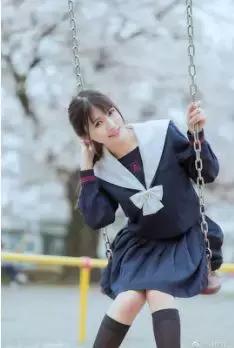 coser槌楅奔闇忓効鍐欑湡,槌楅奔闇忓効coser