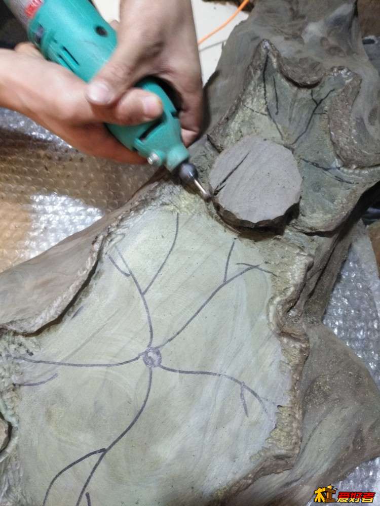 遵义金丝楠阴沉木茶台主人椅,金丝楠阴沉木自然造型茶台