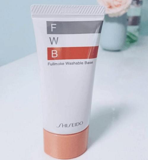 什么牌子隔离霜好用透气不脱妆,什么牌子的隔离霜好用不含铅