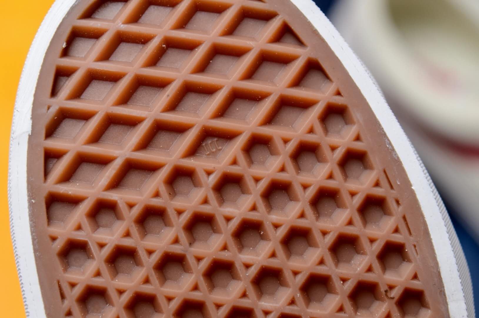 传说原单版本,vans权志龙同款寂静蓝偏大偏小