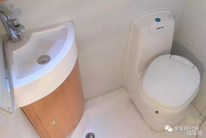 富士rv2800房车价格,富士房车2023款最新款价格