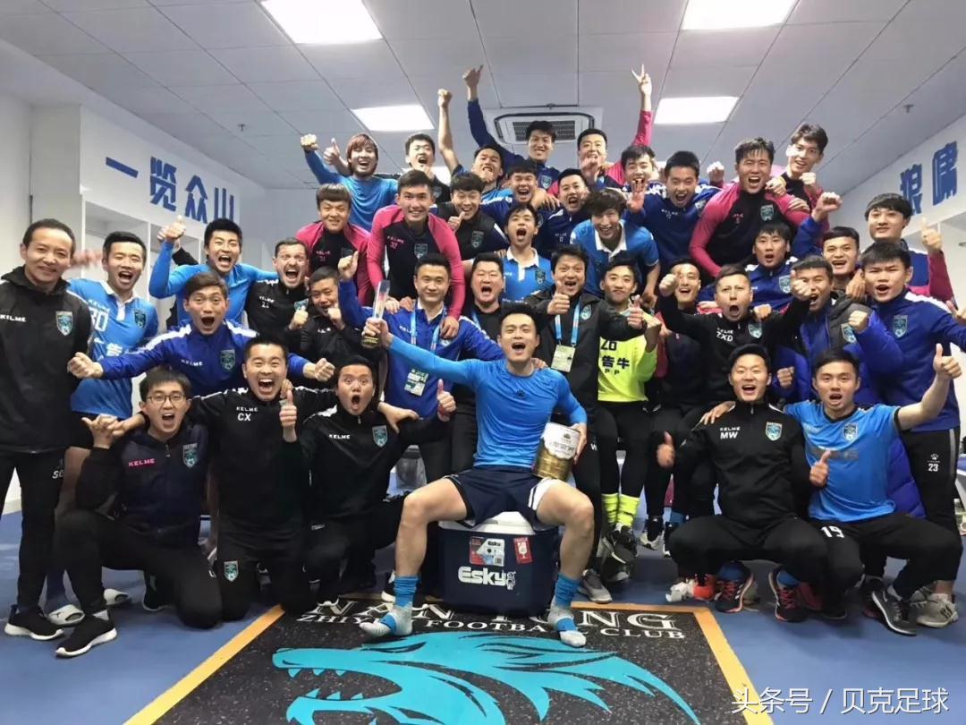 致敬“陕西红”和“南通蓝”，中乙联赛最好的两张名片