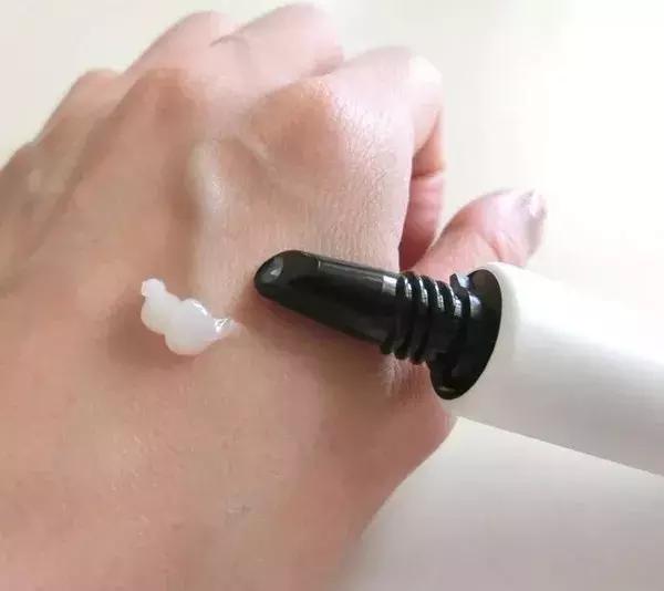 鏃ユ湰pola鍝佺墝,鏃ユ湰浜虹湅pola