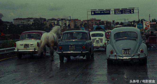 费里尼罗马解析,费里尼在罗马这本书怎么样