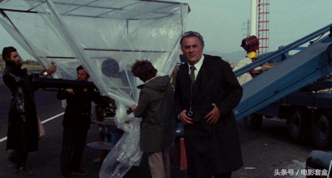 费里尼罗马解析,费里尼在罗马这本书怎么样