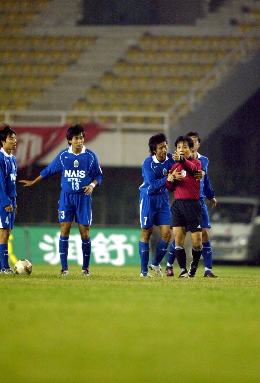 涓婃捣瓒崇悆鏁欑粌鎴愪寒,涓婃捣鐢宠姳鏁欑粌鎴愪寒