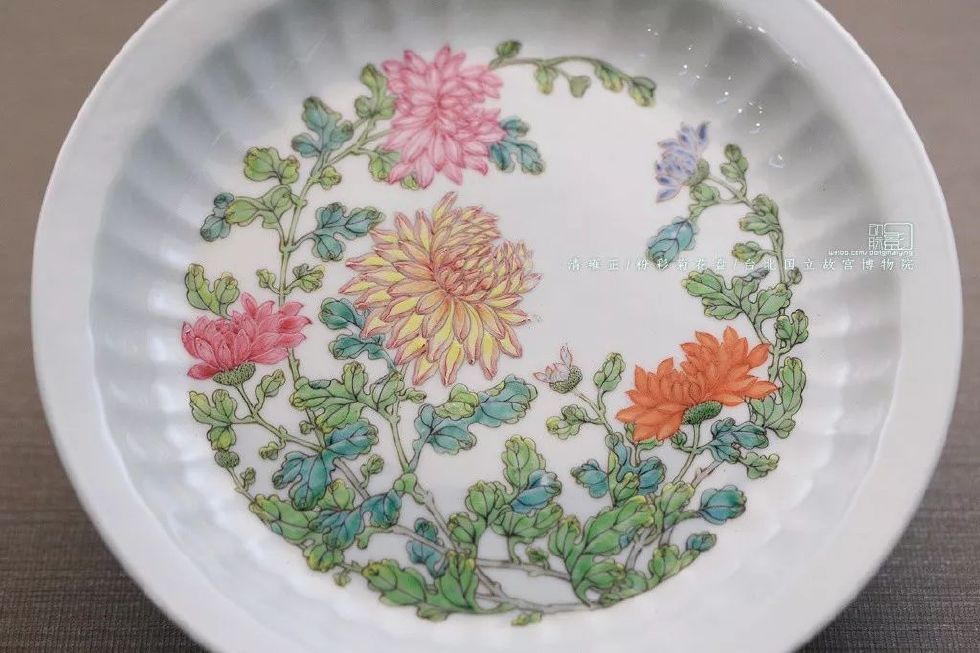 世间罕见美人,泰勒彩宝价值多少钱