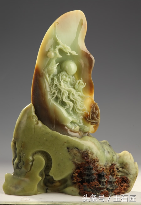 岫玉雕刻的鱼摆件放在哪里好,岫玉雕刻玉马摆件价格