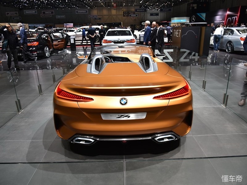 宝马最新四座硬顶敞篷跑车,宝马mini2022新款jcw敞篷多少钱