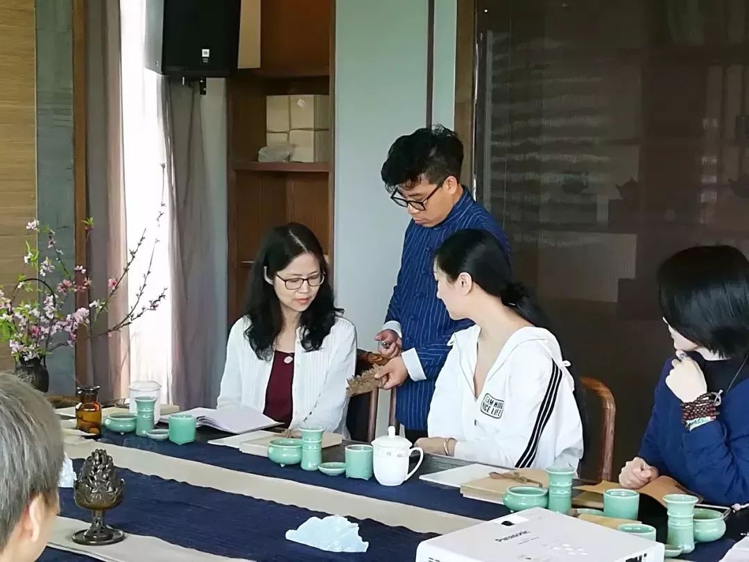 香道师和制香师区别,行香师和香道师有什么区别