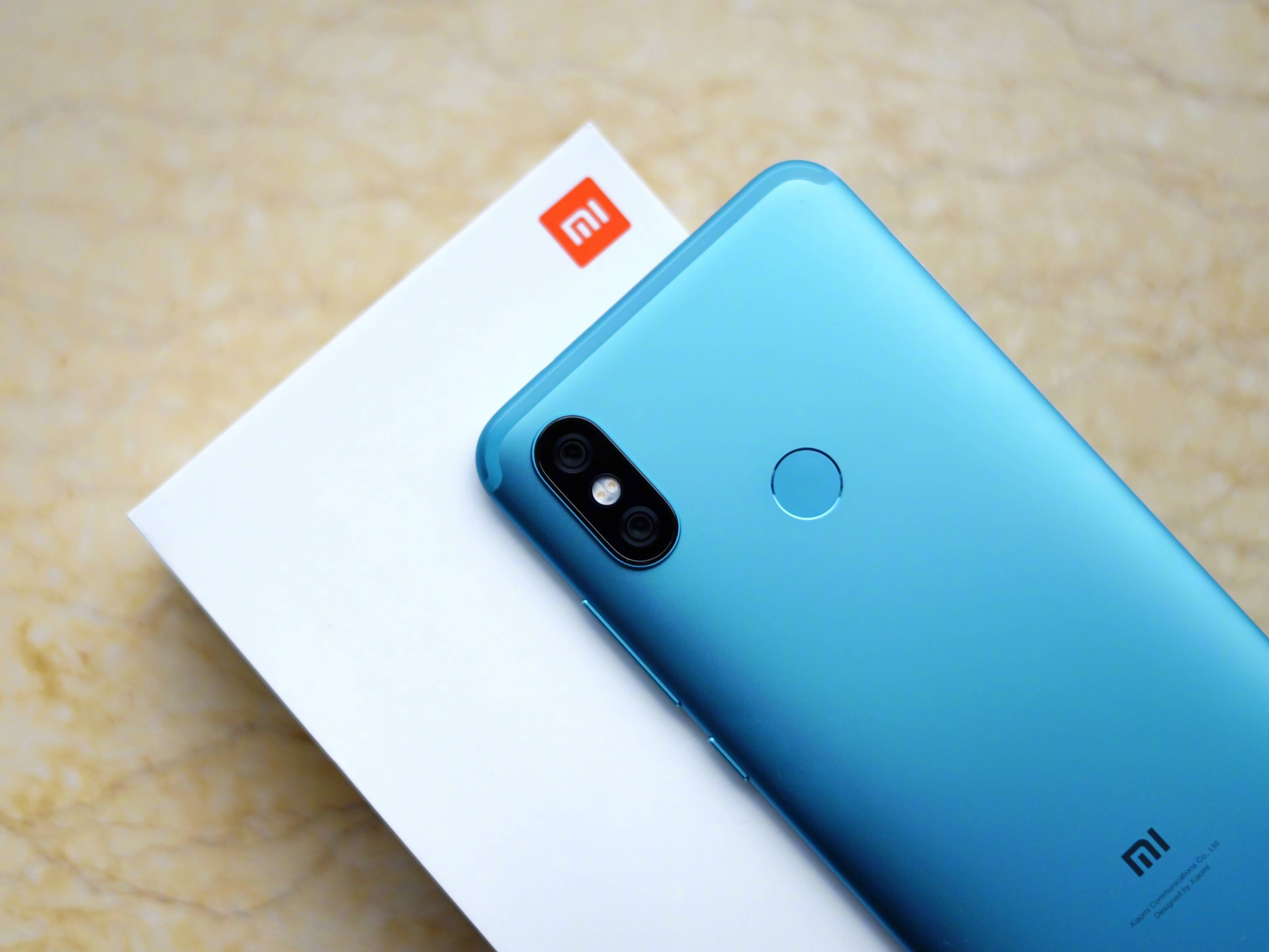 小米6X发布：搭载骁龙660，后置双摄，64GB内存1599元起售