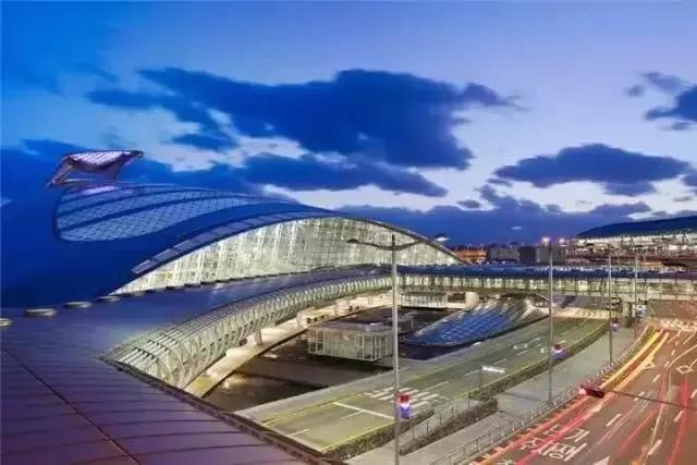 胡志明机场免税店必买的化妆品,机场免税店有什么东西值得买