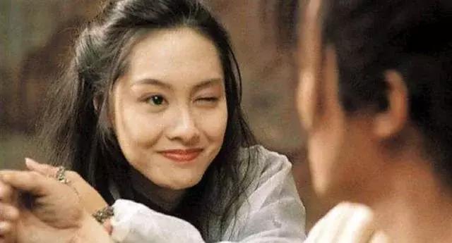 所谓美人以花为貌以鸟为生,所谓美人当以玉为骨