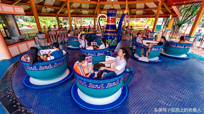 长隆野生动物园和欢乐世界哪个好,长隆欢乐世界水上乐园门票多少钱