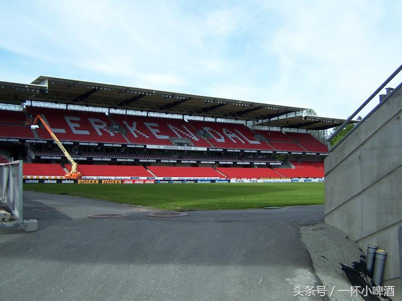 挪威绝美足球场,挪威诺夫顿岛球场