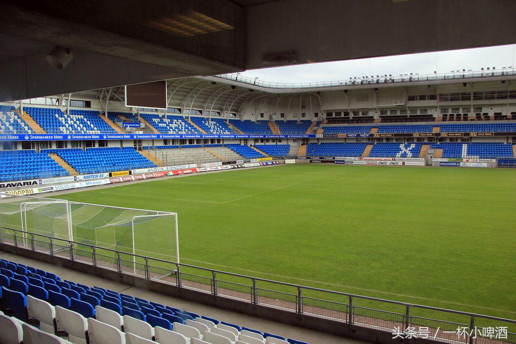 挪威绝美足球场,挪威诺夫顿岛球场