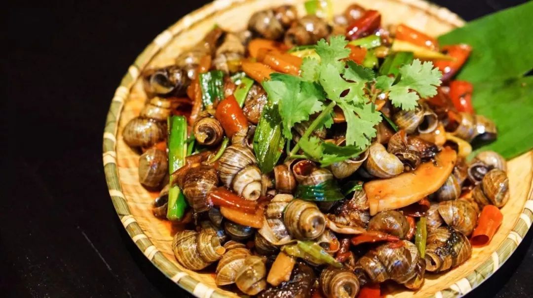 柳州螺蛳粉小城记忆,一碗螺蛳粉来一座城