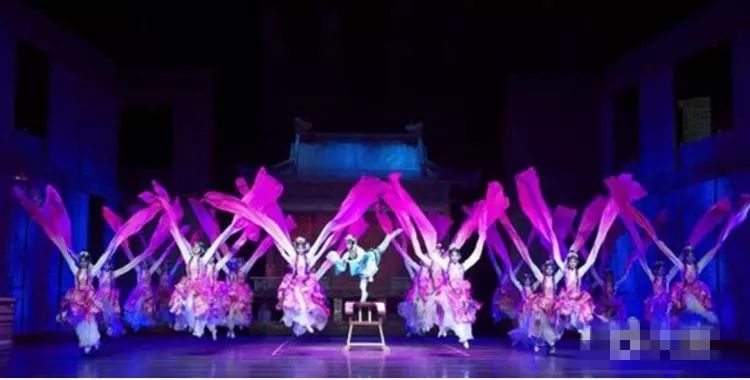 人民剧场二人转大舞台票价,人民艺术剧场