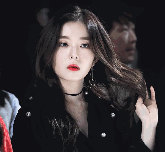 155身高头发又黑又多什么发型,一米五八身高适合什么发型