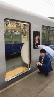 豆瓣9.4的神剧,豆瓣评分4分以下的烂剧