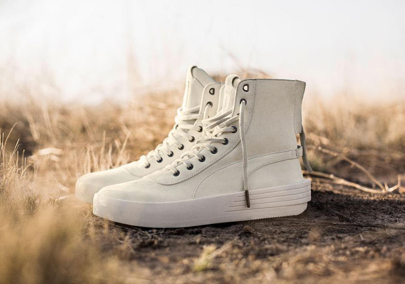 兼顾颜值与实战效果的篮球鞋,耐穿又有性价比又有颜值的高帮鞋