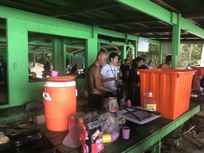帕劳的海景风光给人美的享受,帕劳的海洋和沙滩风景图片