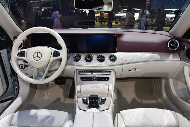 新款奔驰e级敞篷上市,全新e级奔驰敞篷