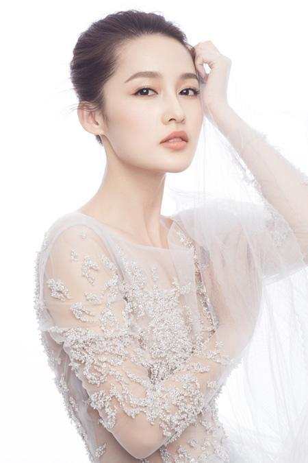 中国娱乐圈十大80后人气女明星,中国娱乐圈十大最好看的女明星