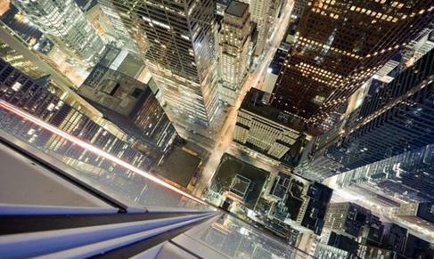 华为手机从100层楼摔下来会怎么样,华为手机高空坠落可以维修吗