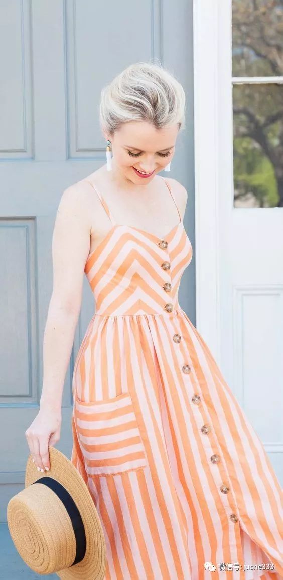 矮个子穿超级长裙显矮吗,矮个子腿短适合穿长裙