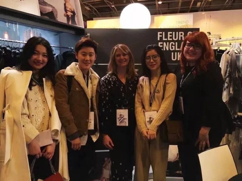 在国外也能感受祖国的温暖,在国外有多幸福