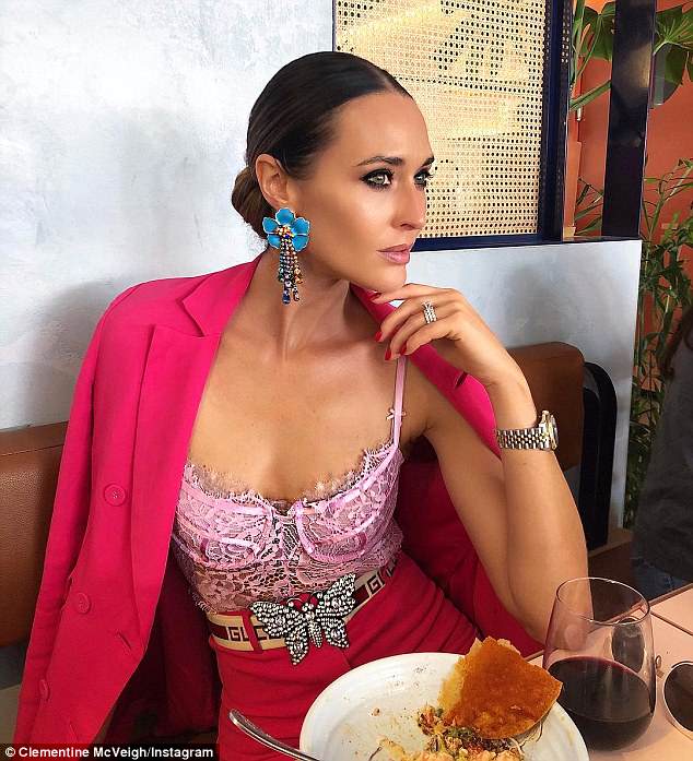 潮流好看腰带,宽腰带时髦洋气松紧腰带