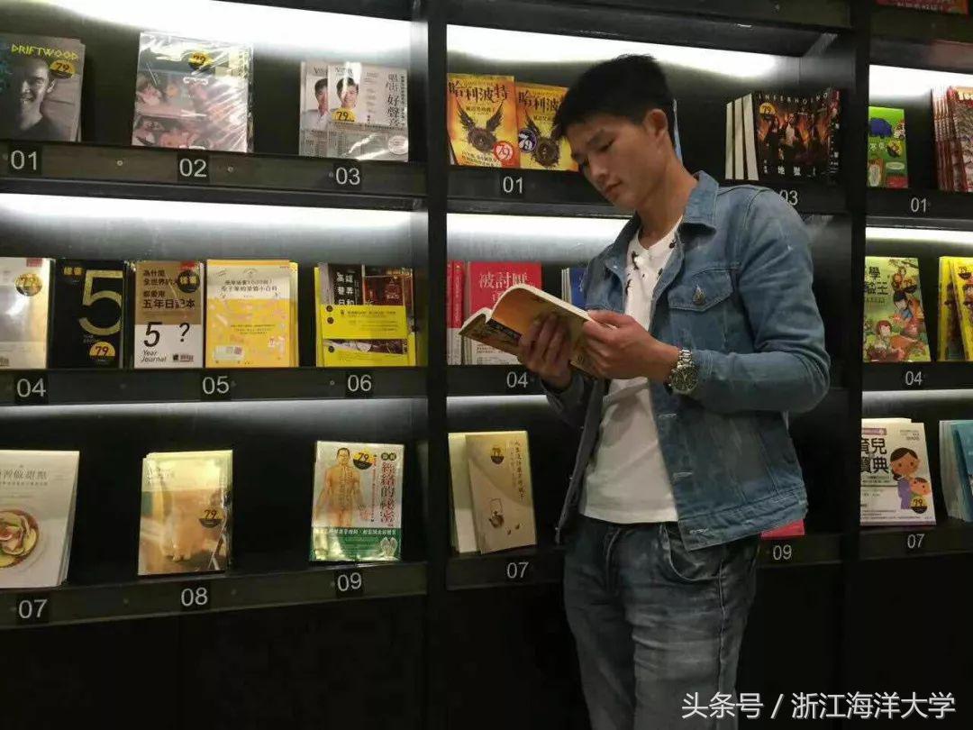 瀛︽福閫嗚娴欏ぇ鐢风敓鍙戣〃25绡噑ci,鎷夸簡鍏ㄥ浗澶у鐢熻嫳璇珵璧涗竴绛夊