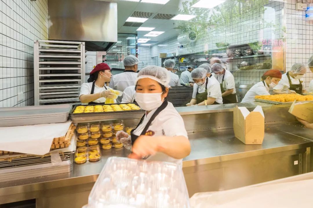 在决定去排鲍师傅前,我建议你点进来看看